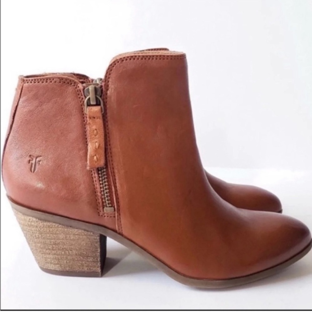 Frye Judith Boot in Cognac